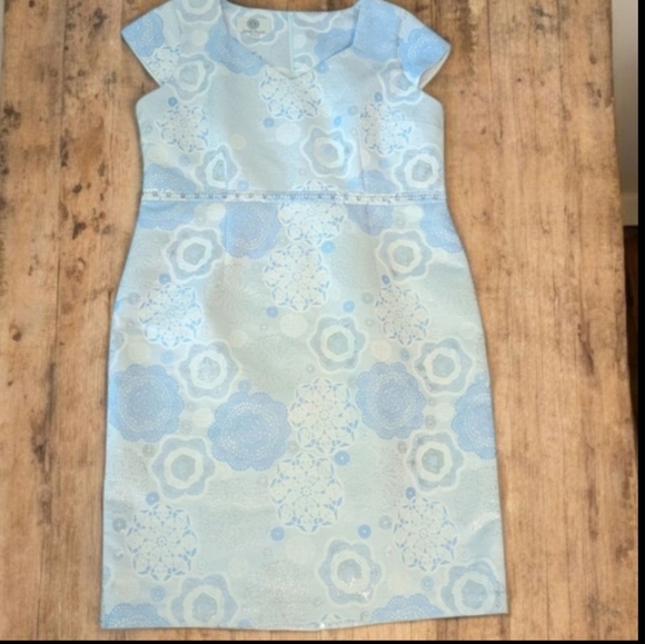 Nassini Milano Cap Sleeve V Neck Elegant Blue/ White/Silver Floral Sheath Dress - Picture 1 of 10